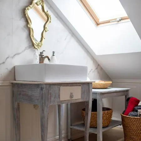 Ratuszowa דירה לידזבארק ורמינסקי